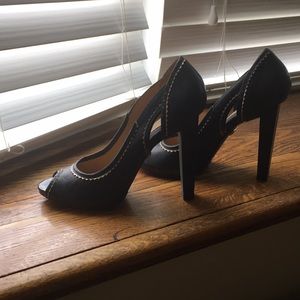 LAMB by Gwen Stefani pumps!! Super cute rare 👠